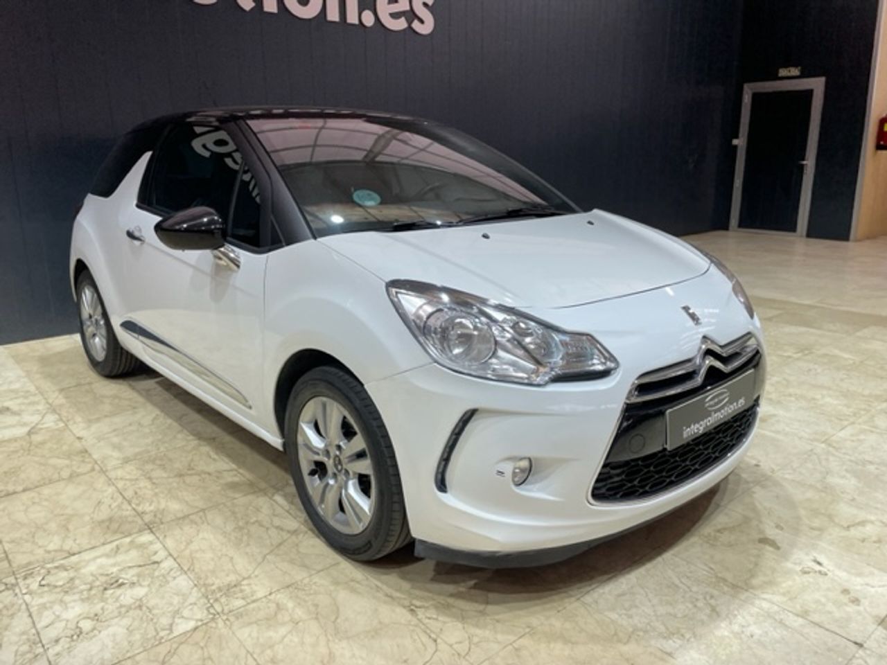 Foto DS Automobiles DS 3 4