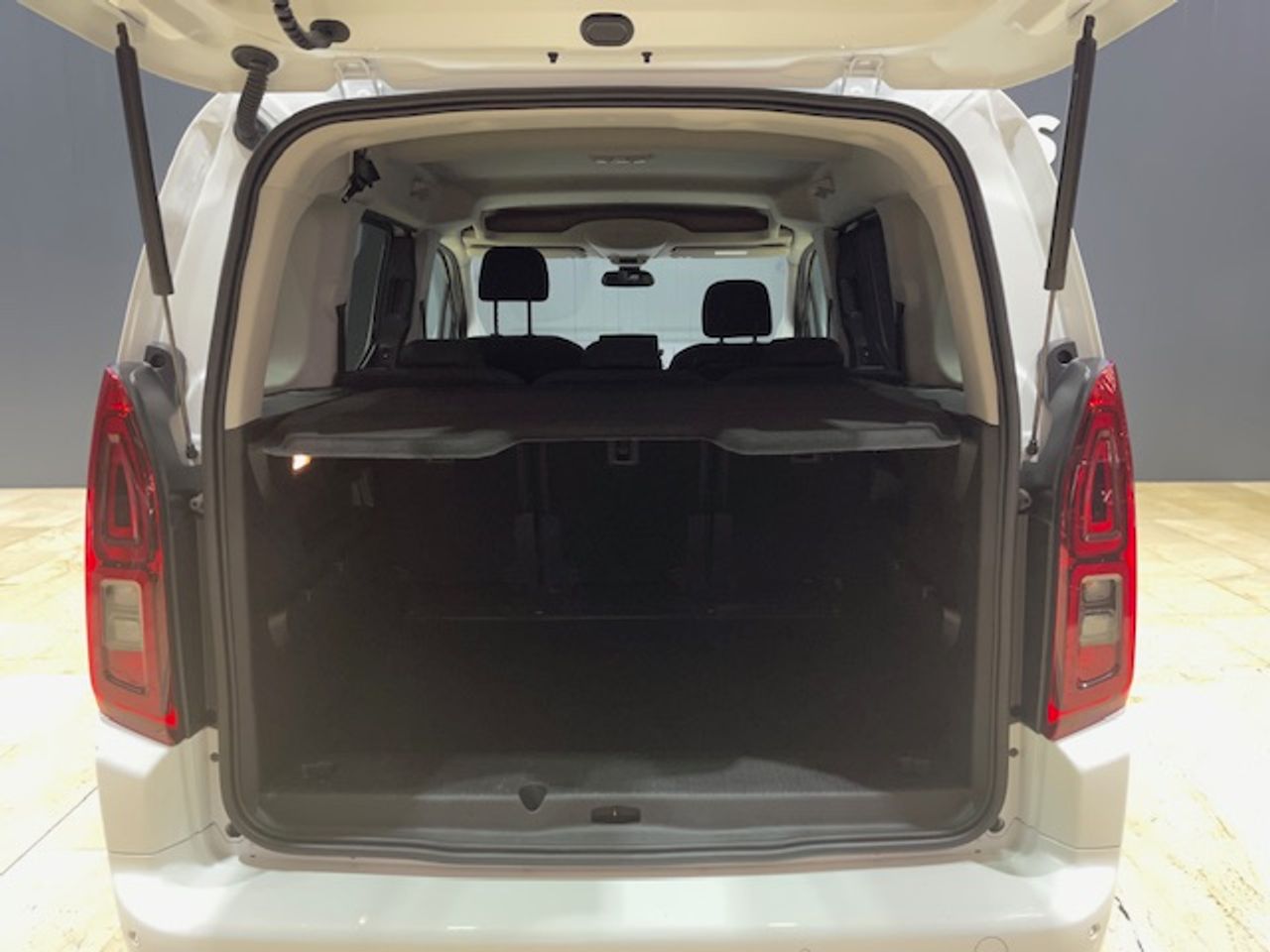 Foto Toyota Proace Verso 13