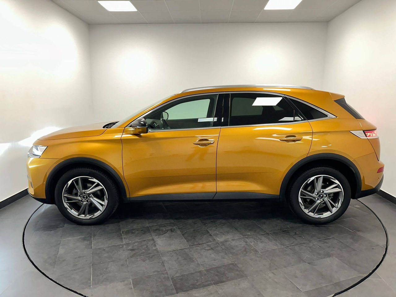 Foto DS Automobiles DS 7 Crossback 6