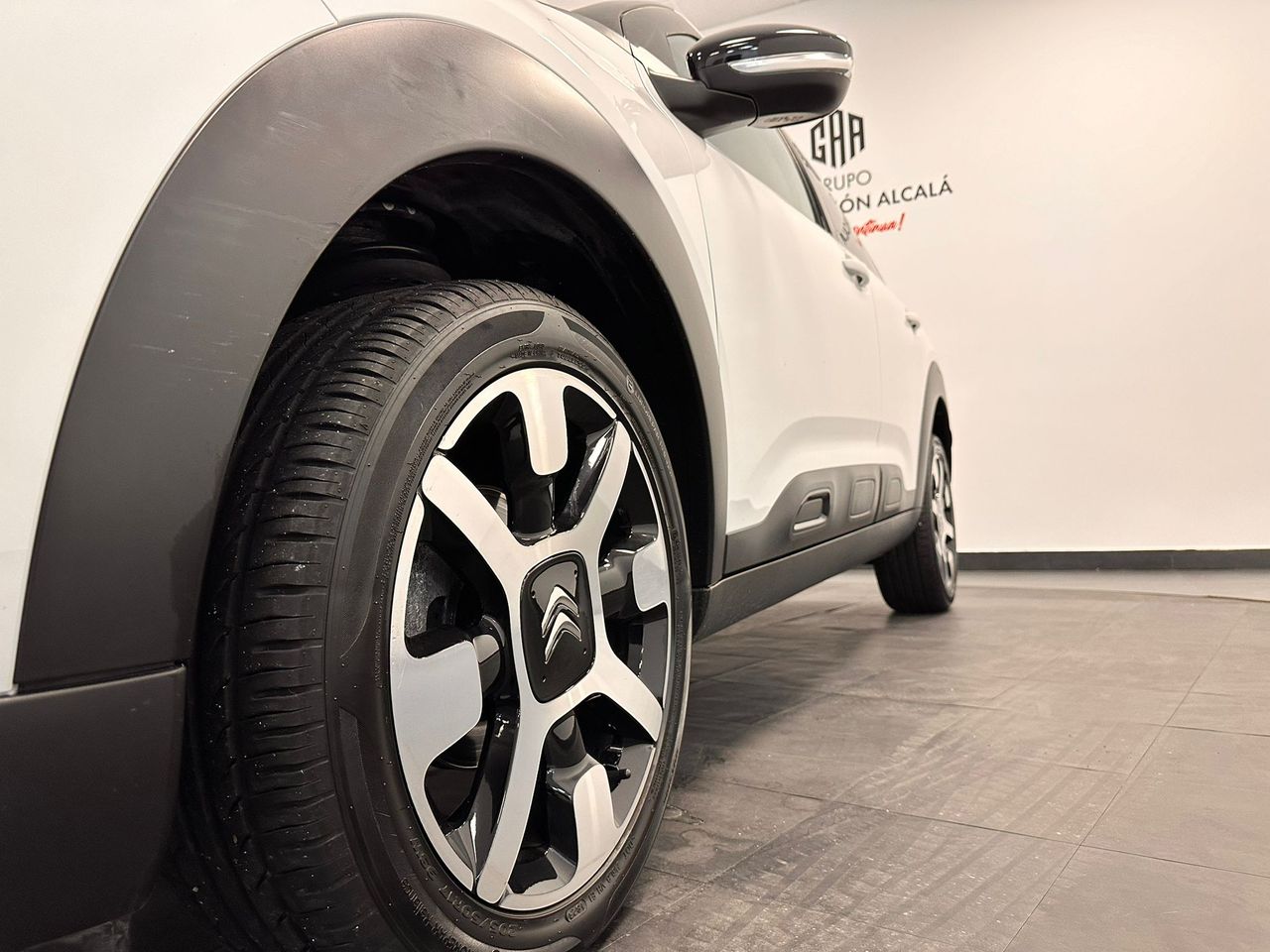 Foto Citroën C4 Cactus 15