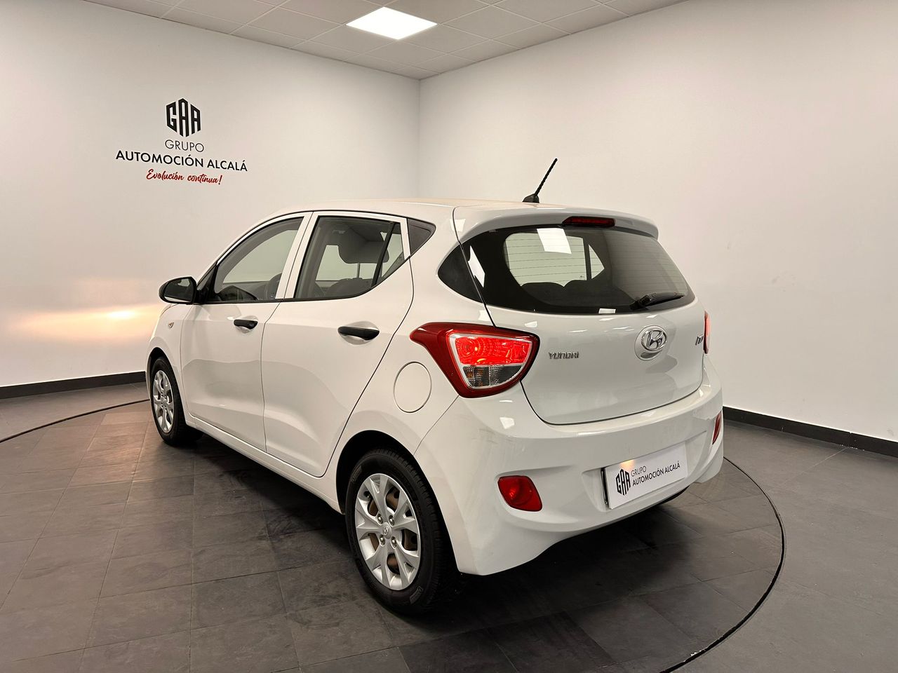 Foto Hyundai i10 6