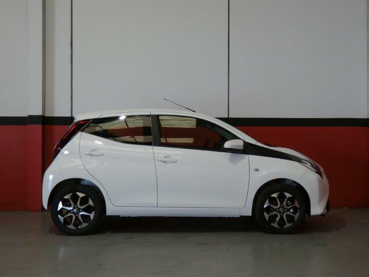 Foto Toyota Aygo 4