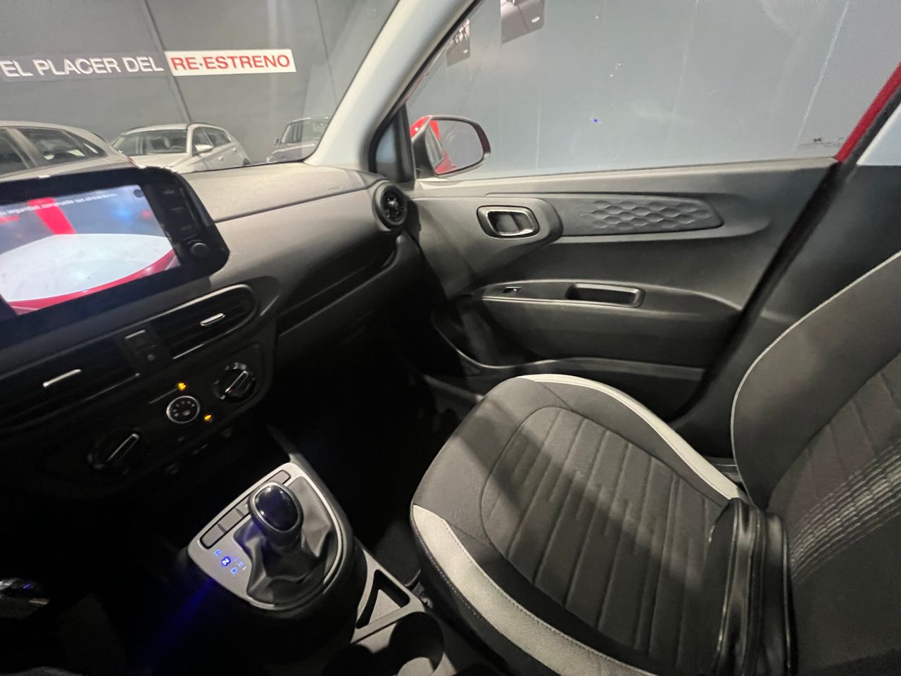 Foto Hyundai i10 15