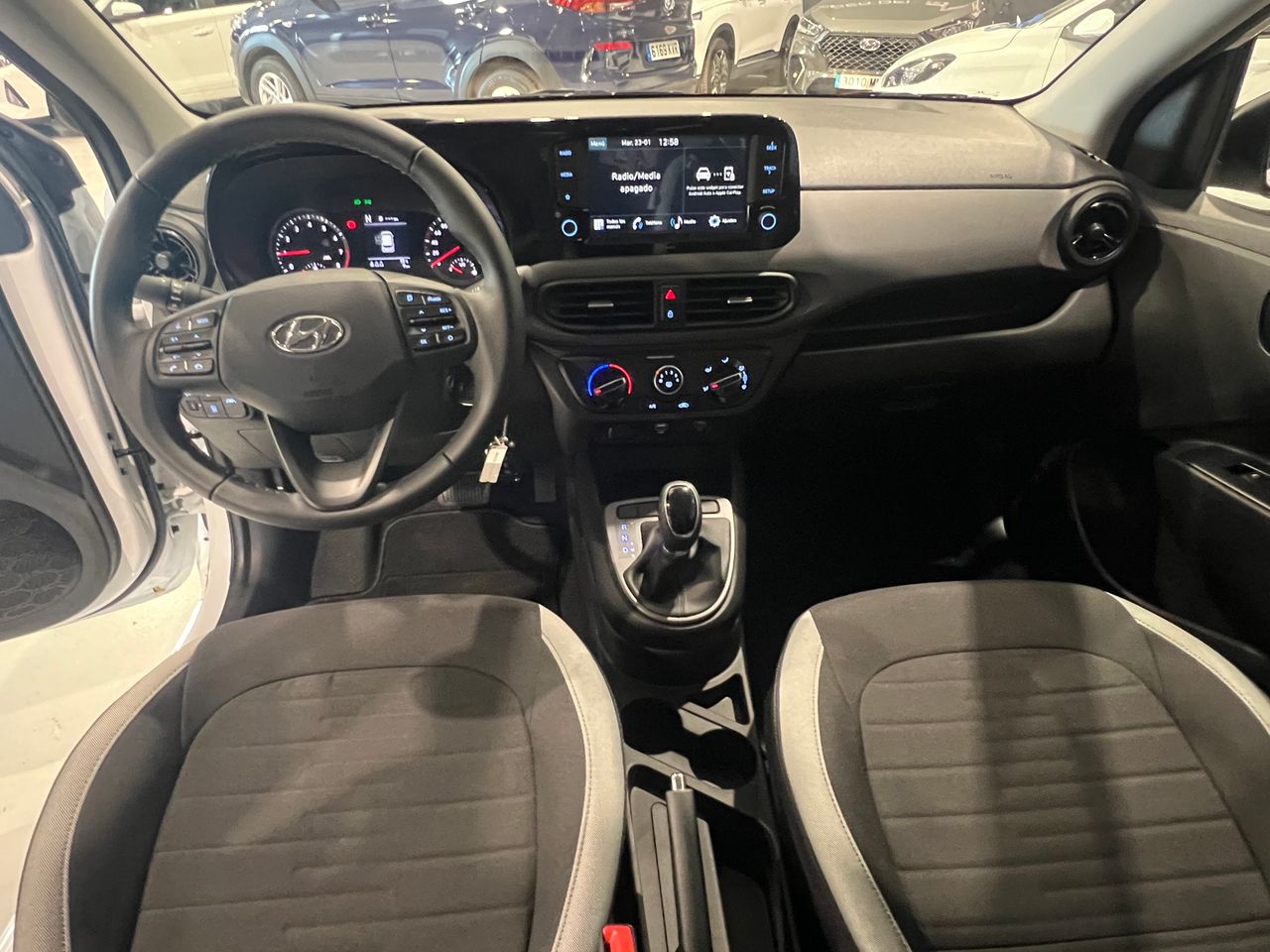 Foto Hyundai i10 9