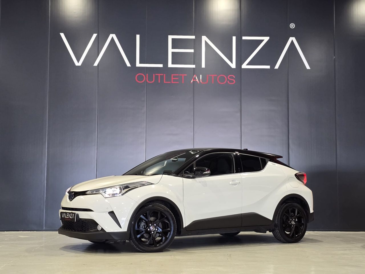 Foto Toyota C-HR 1