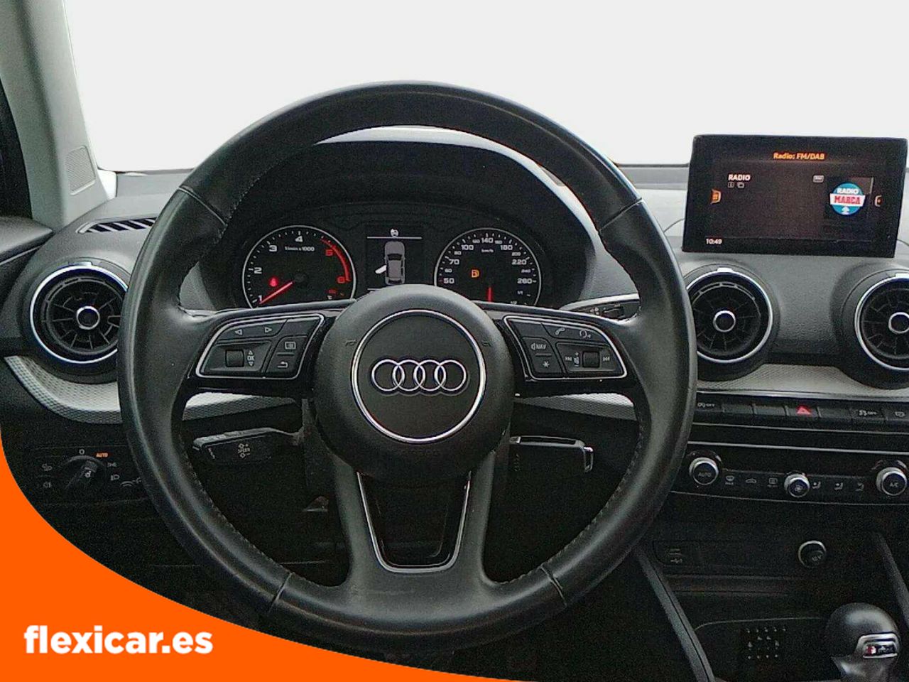 Foto Audi Q2 10