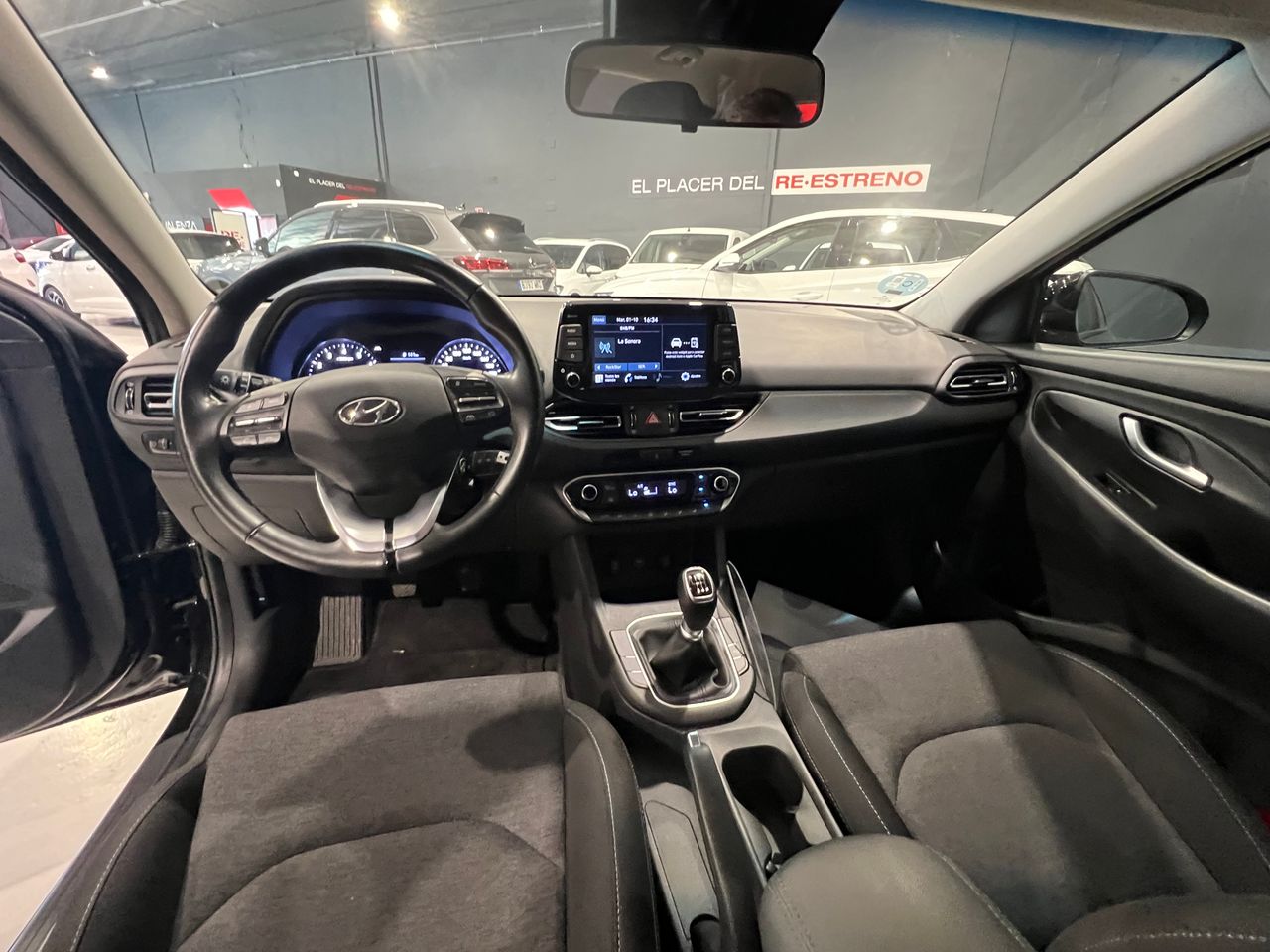 Foto Hyundai i30 13