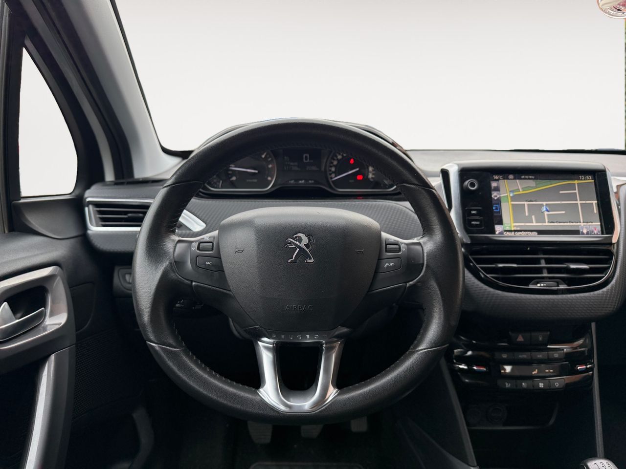 Foto Peugeot 2008 10