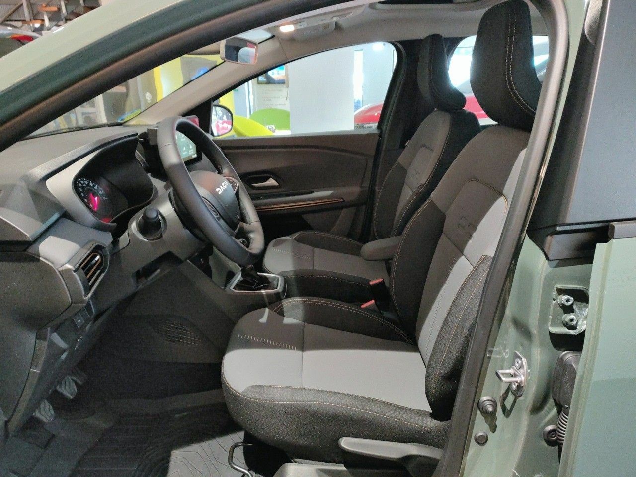 Foto Dacia Sandero 8