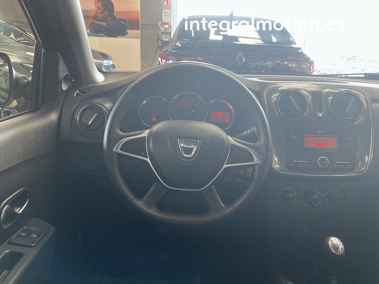 Foto Dacia Sandero 10