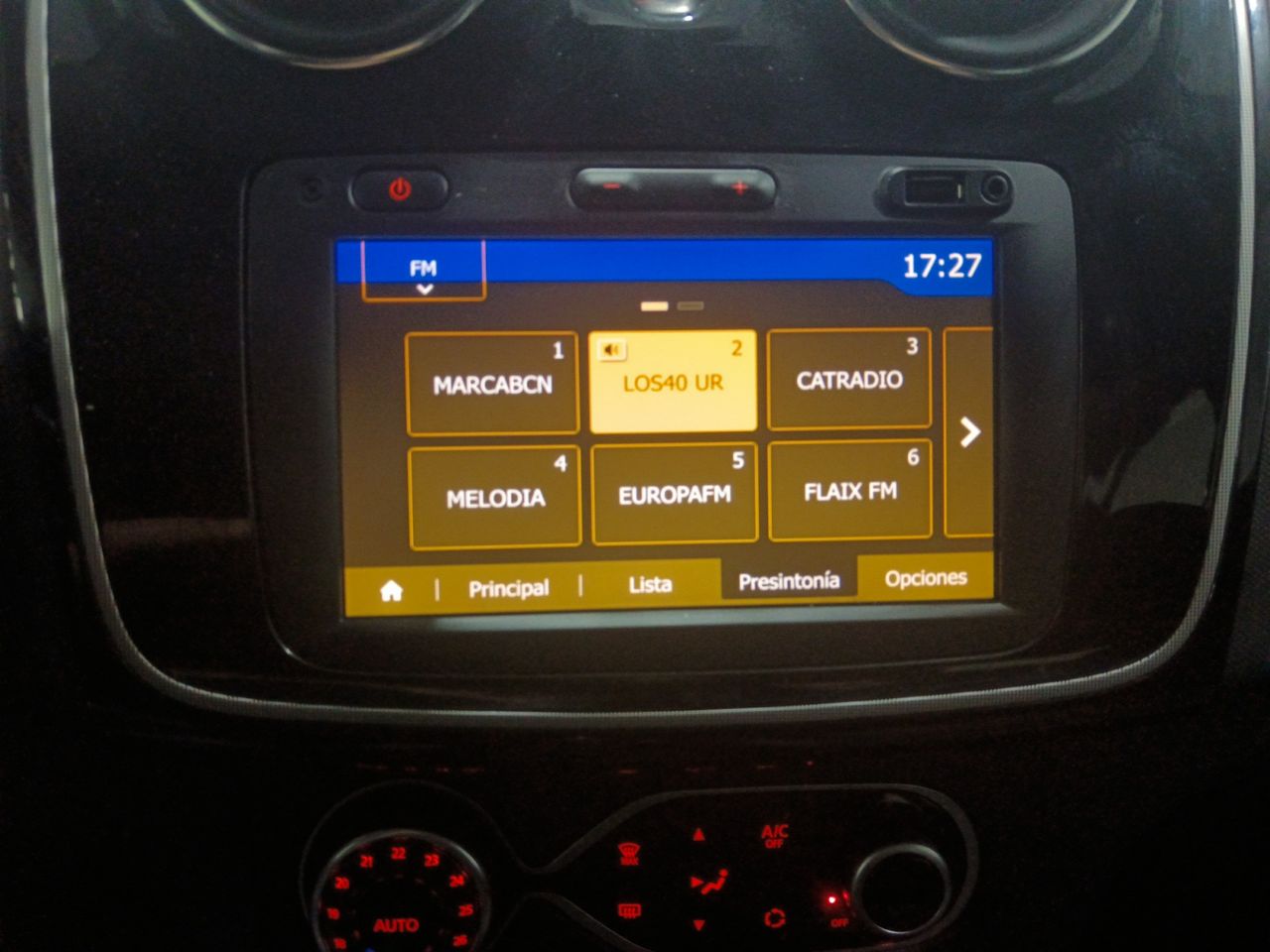 Foto Dacia Sandero 15