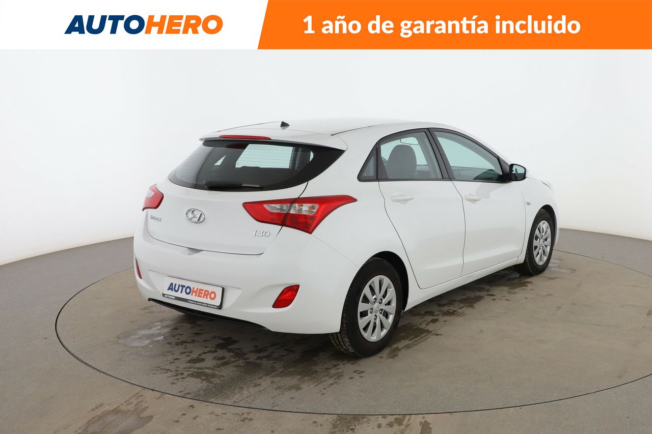 Foto Hyundai i30 6