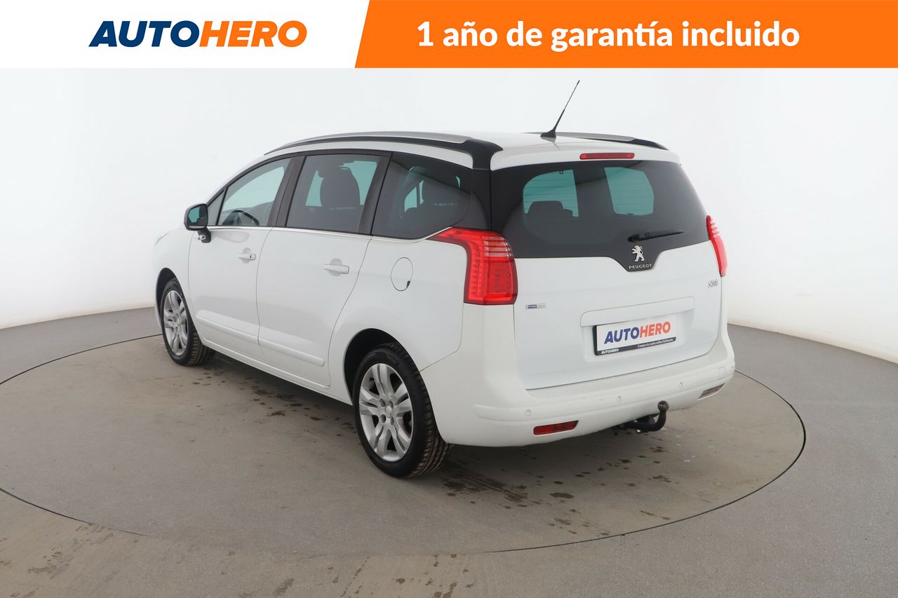 Foto Peugeot 5008 4