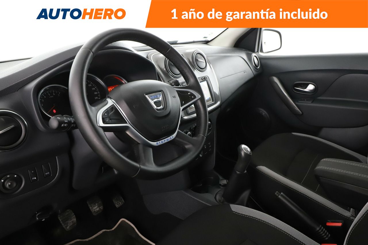 Foto Dacia Sandero 12