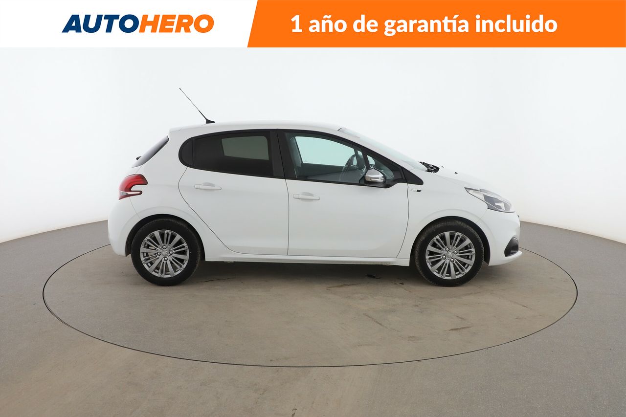 Foto Peugeot 208 7