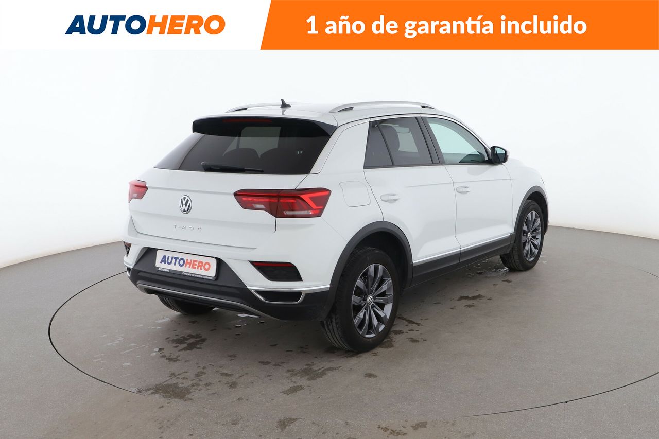 Foto Volkswagen T-Roc 6