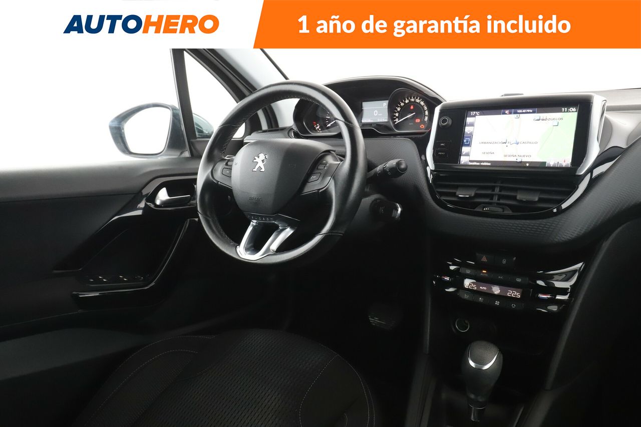 Foto Peugeot 208 13