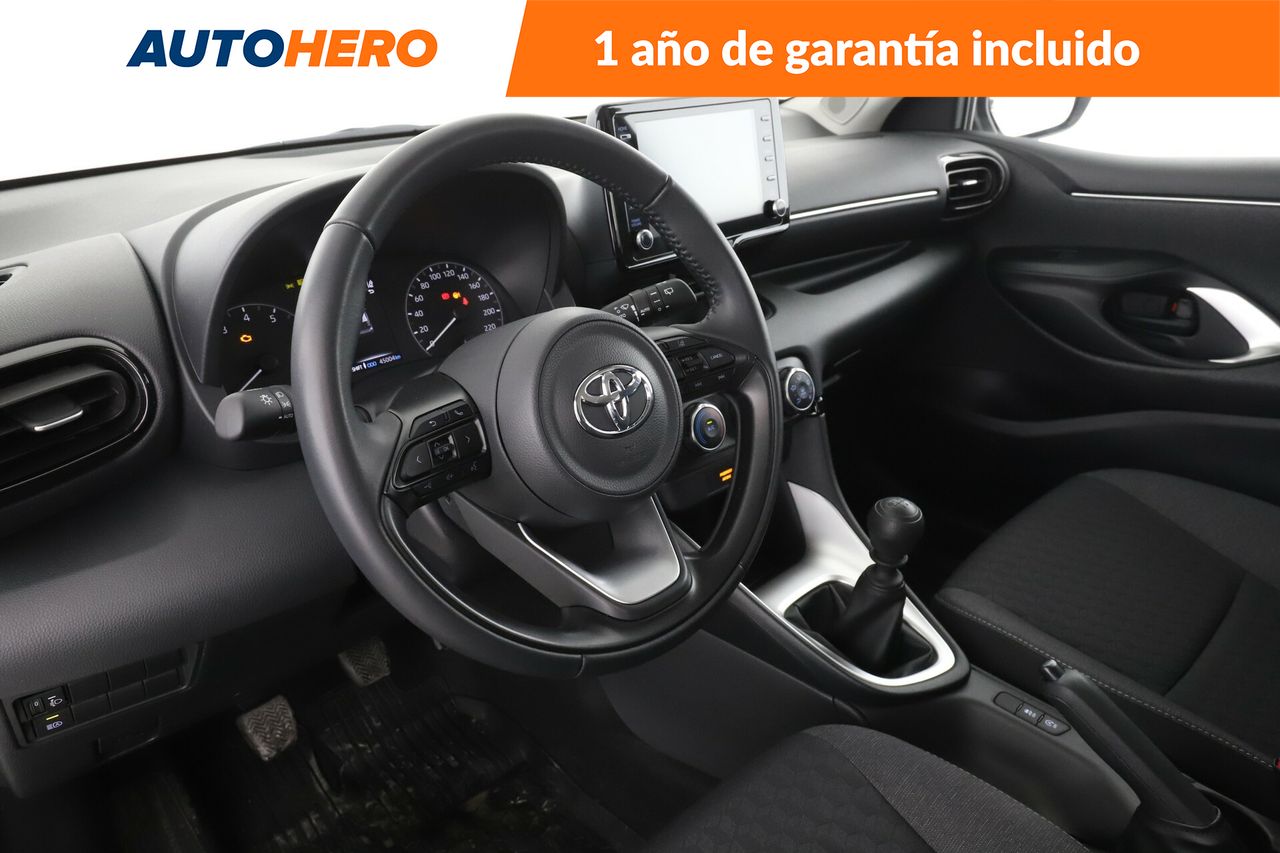 Foto Toyota Yaris 12