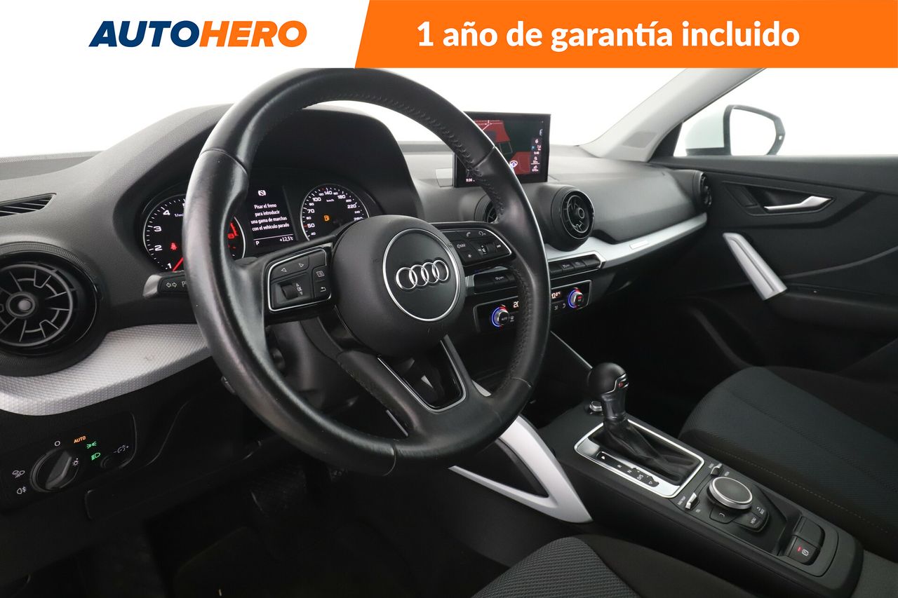 Foto Audi Q2 12