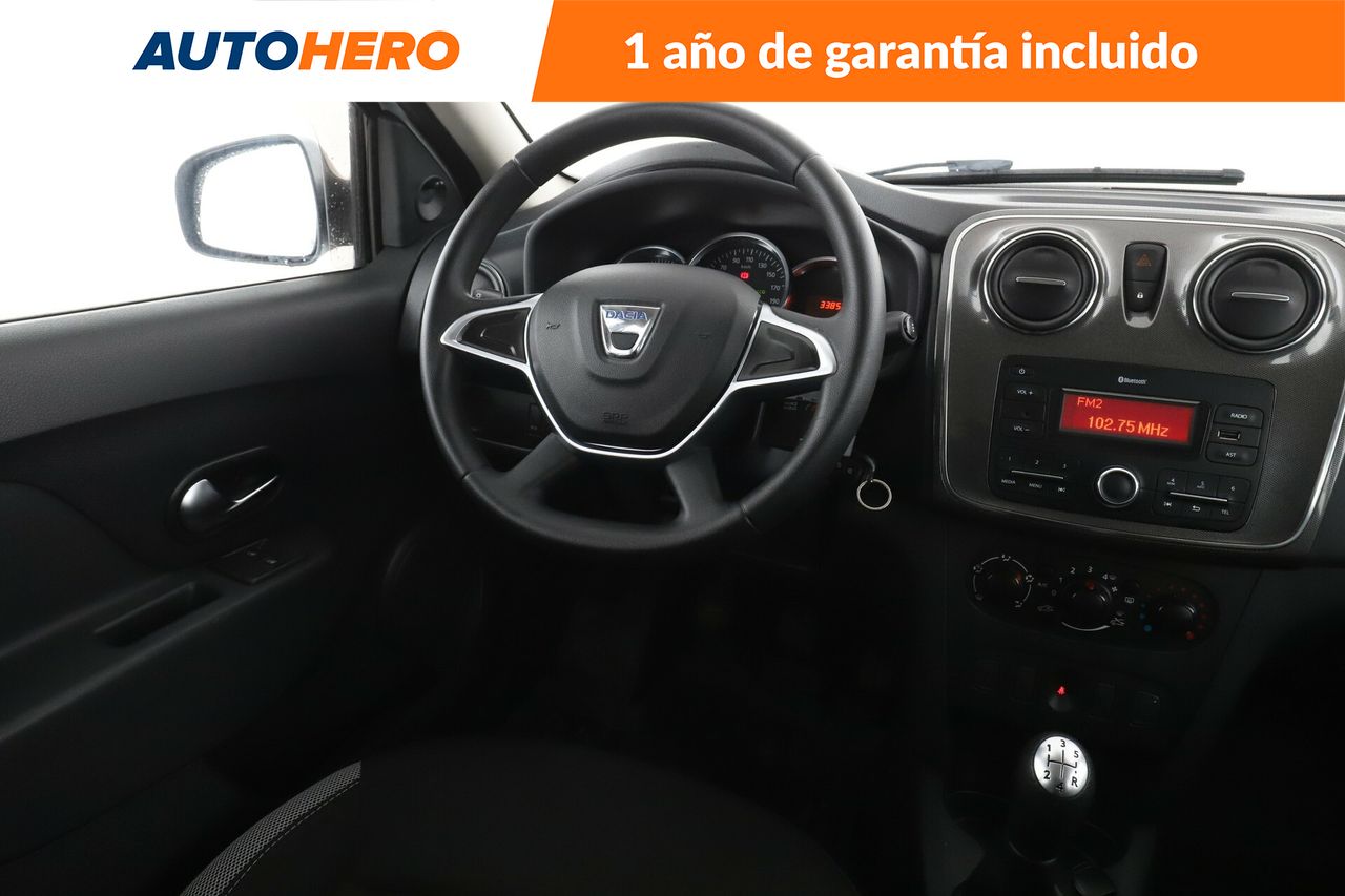 Foto Dacia Sandero 14