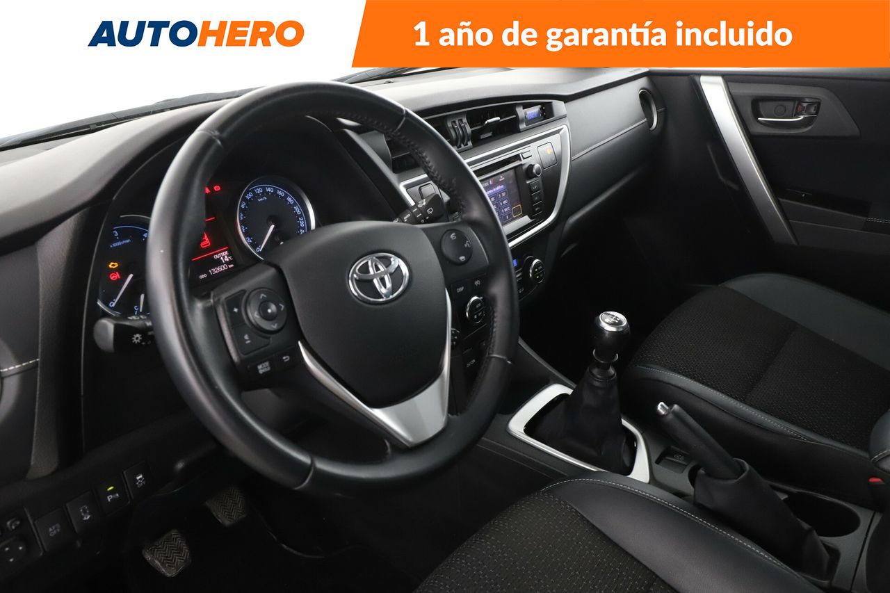 Foto Toyota Auris 12