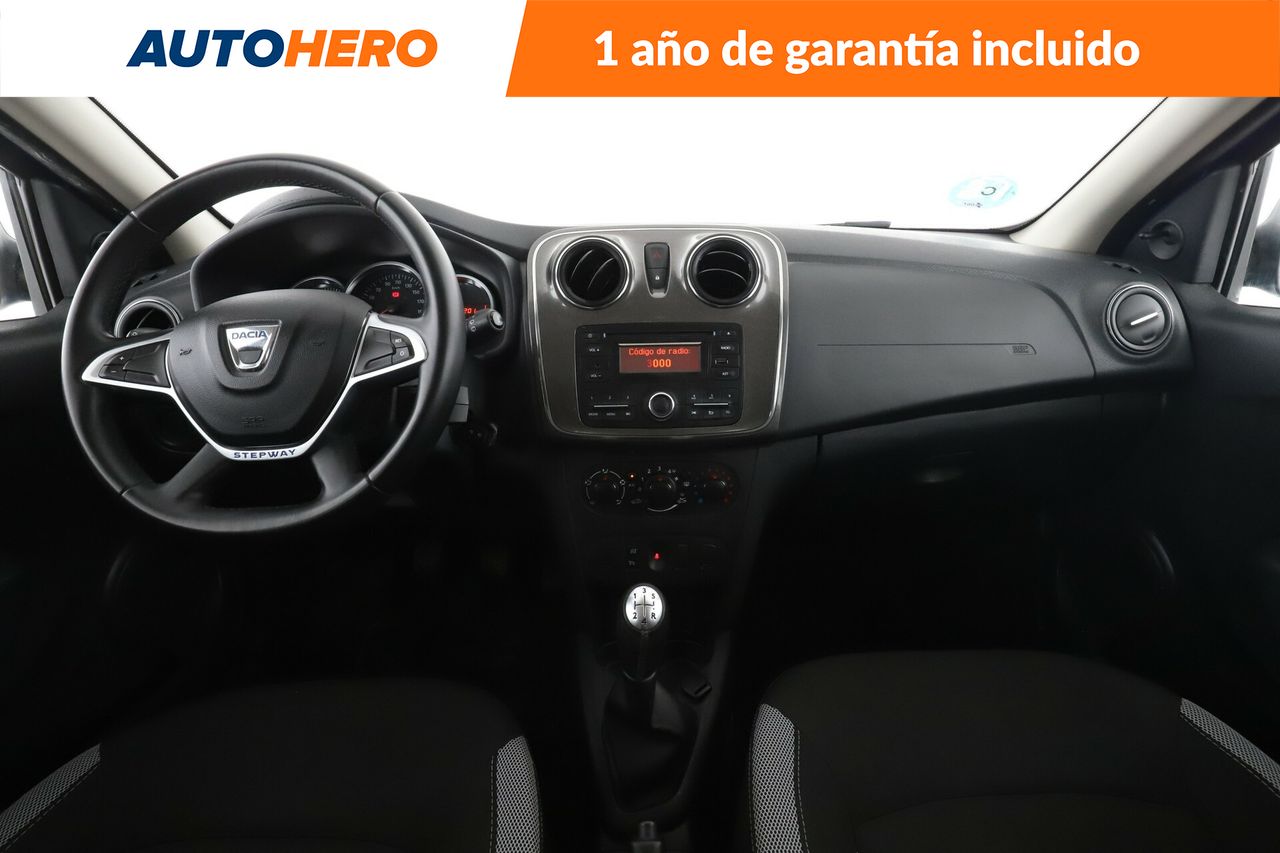 Foto Dacia Sandero 13