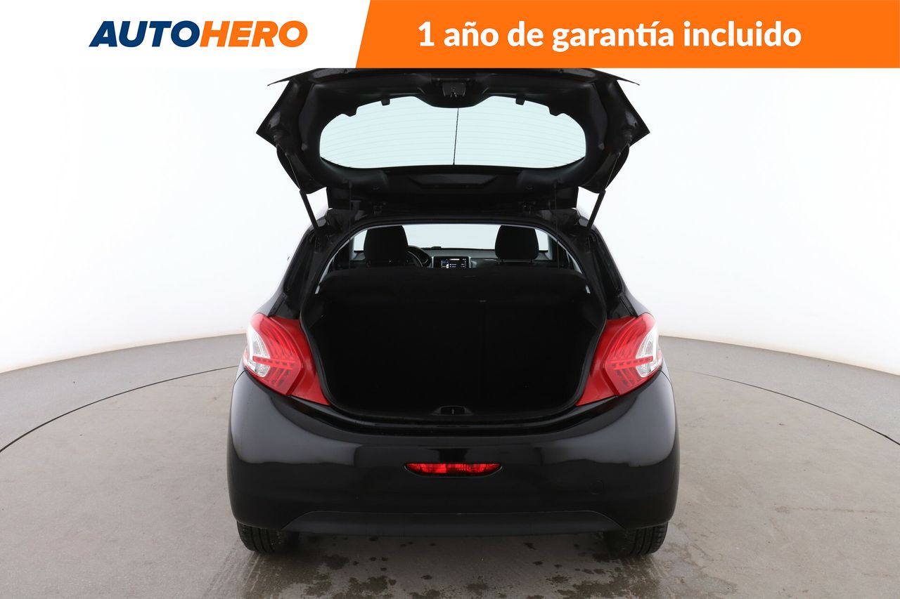 Foto Peugeot 208 18