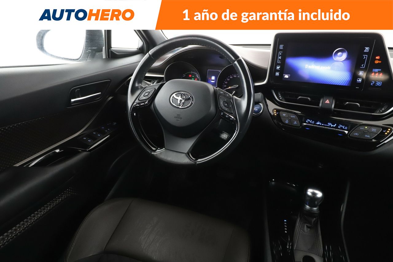 Foto Toyota C-HR 14