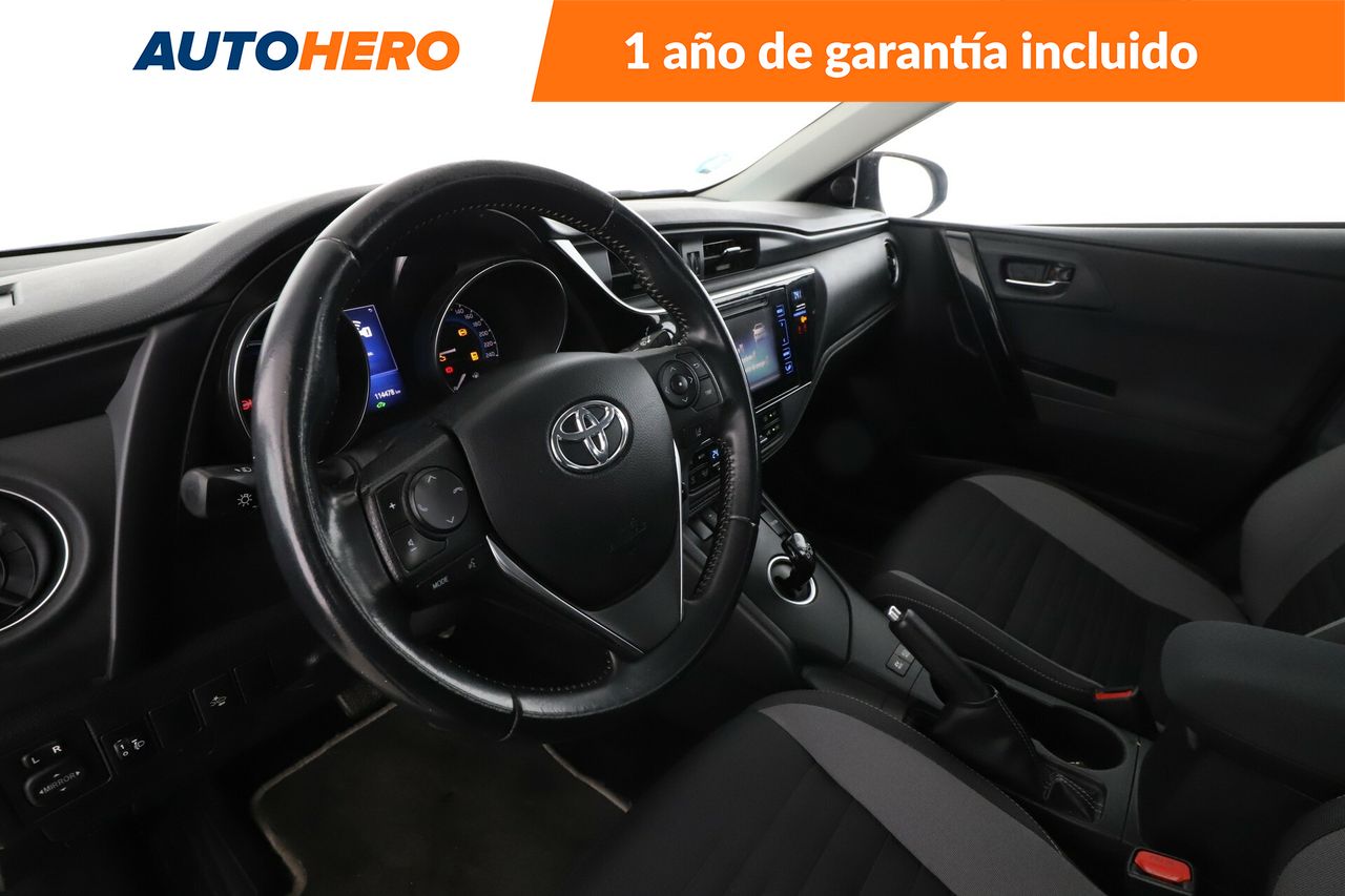 Foto Toyota Auris 12