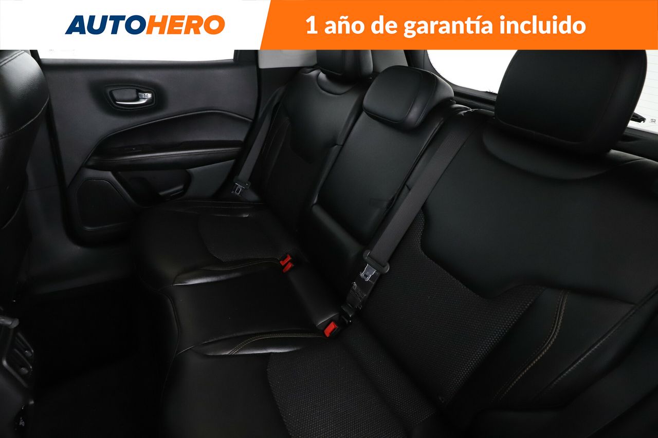 Foto Jeep Compass 15