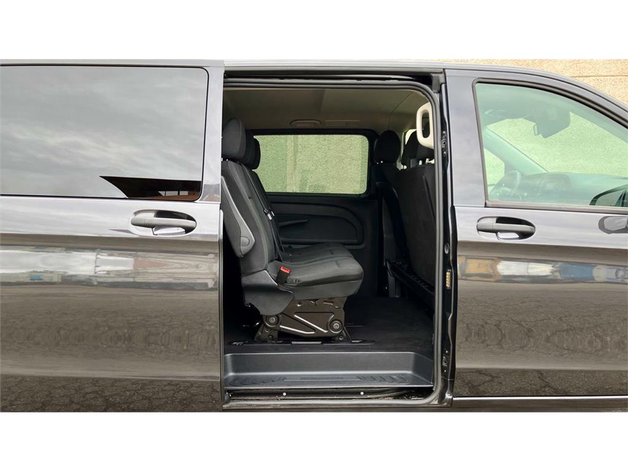 Foto Mercedes-Benz Vito 27