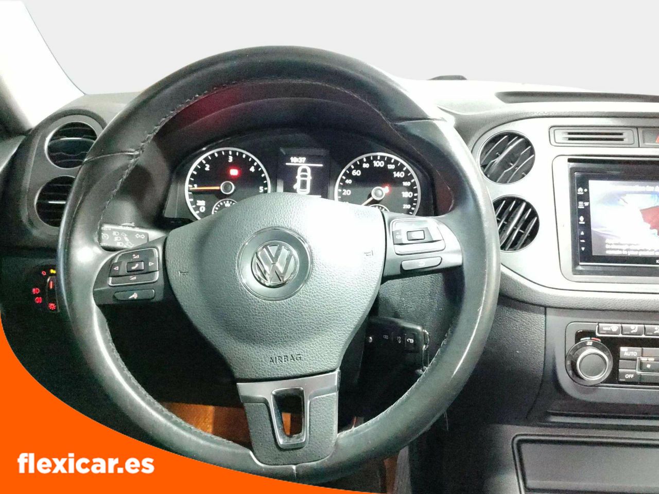 Foto Volkswagen Tiguan 9