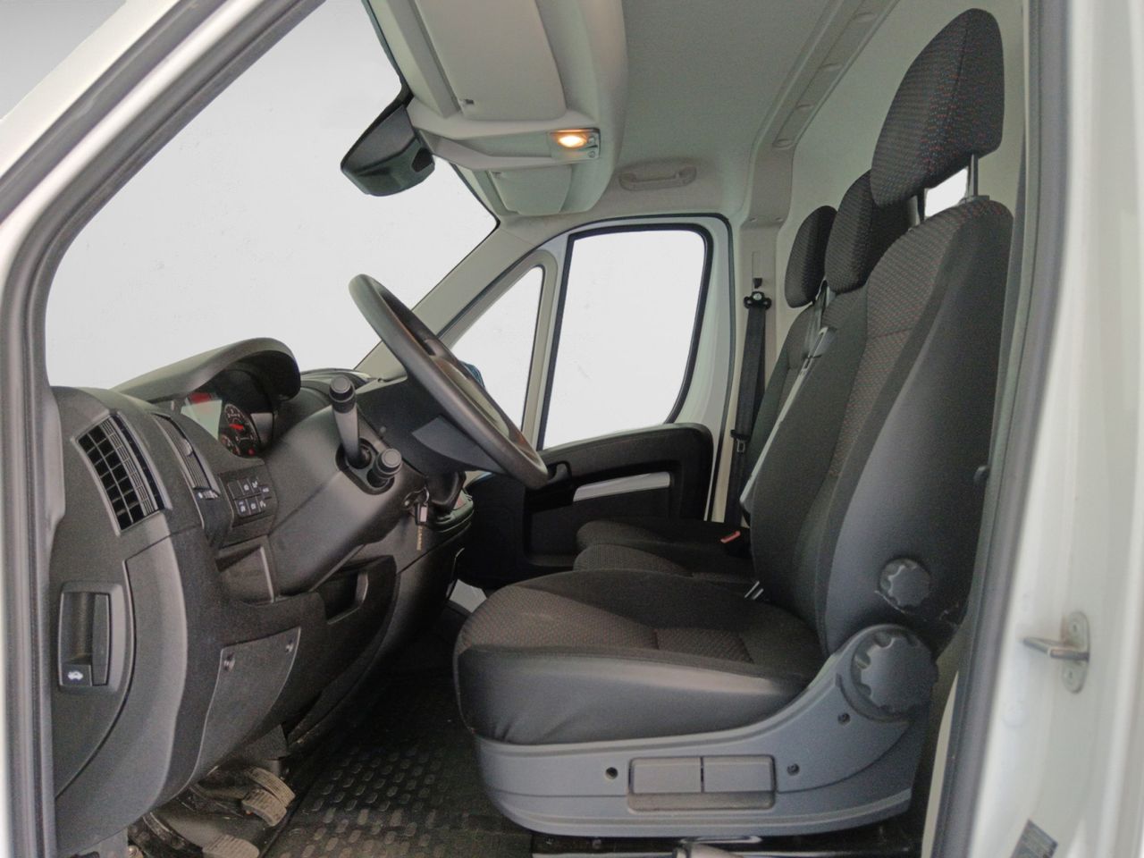 Foto Peugeot Boxer 8