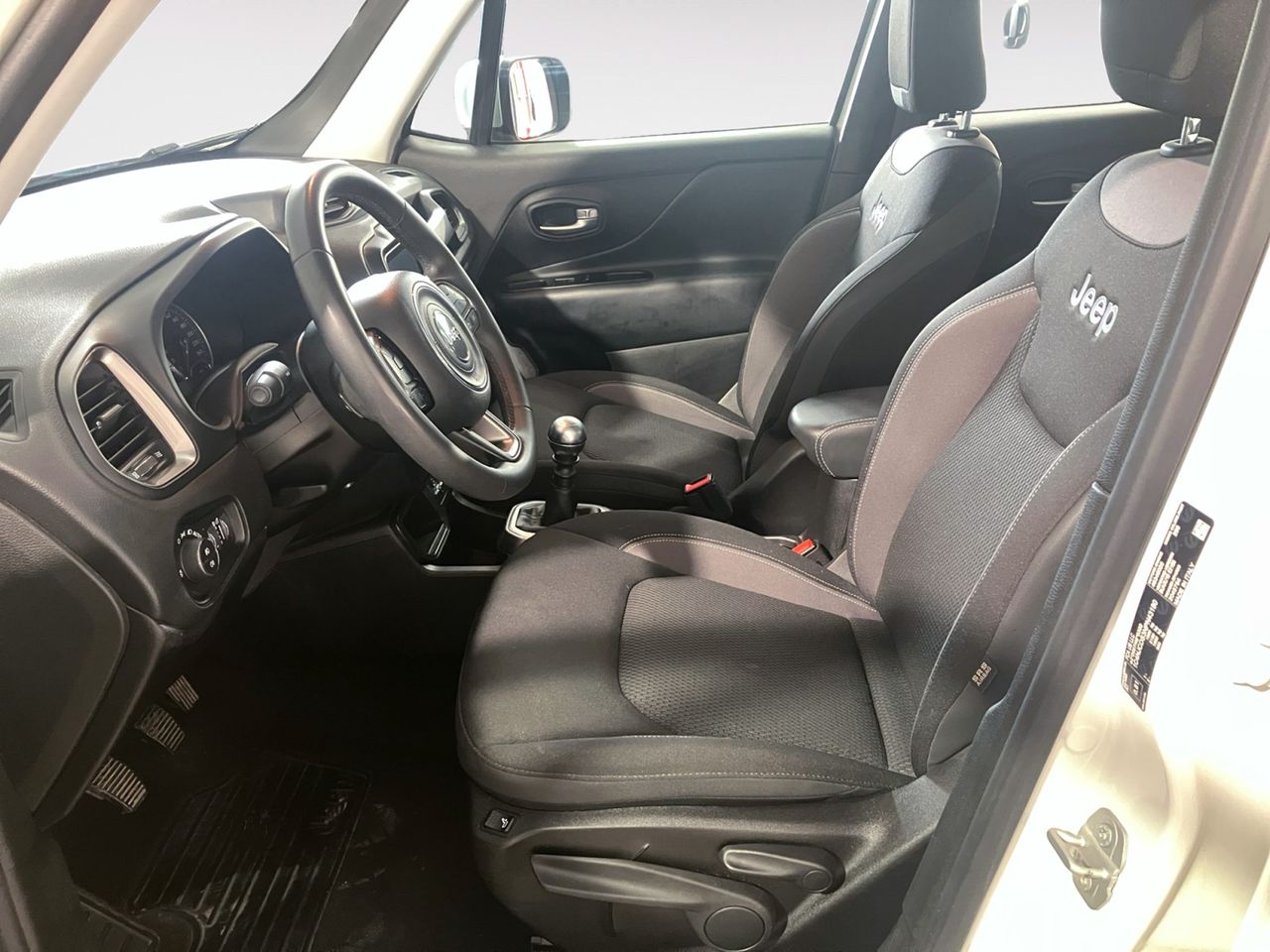 Foto Jeep Renegade 8