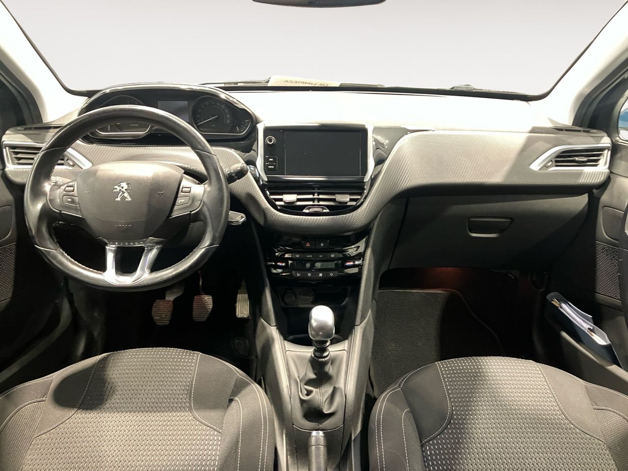 Foto Peugeot 208 6