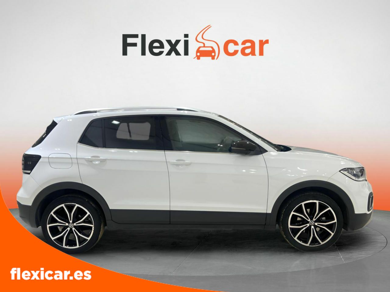 Foto Volkswagen T-Cross 5