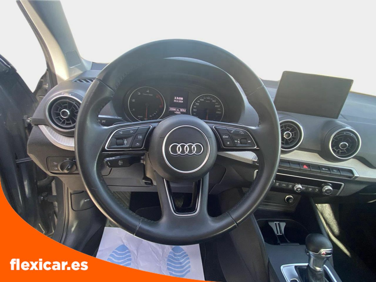 Foto Audi Q2 12