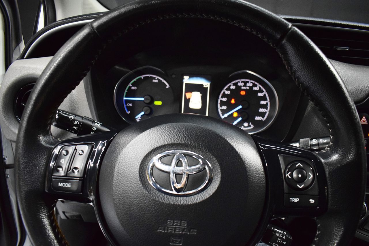 Foto Toyota Yaris 9