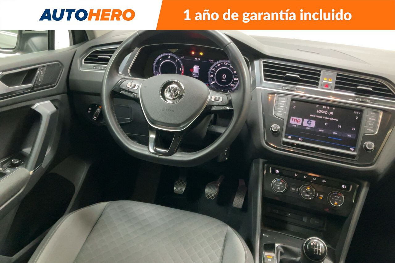 Foto Volkswagen Tiguan 14