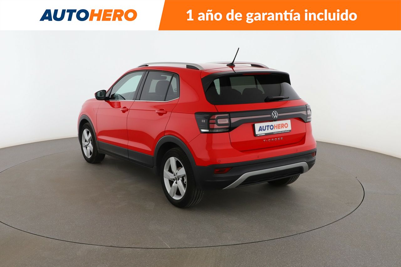 Foto Volkswagen T-Cross 4