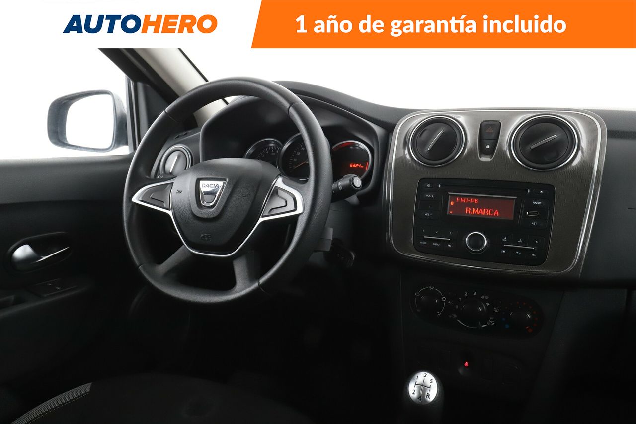 Foto Dacia Sandero 14