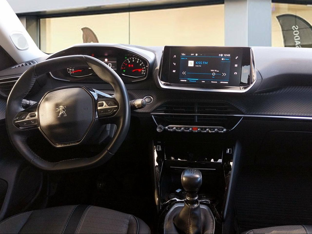 Foto Peugeot 2008 8