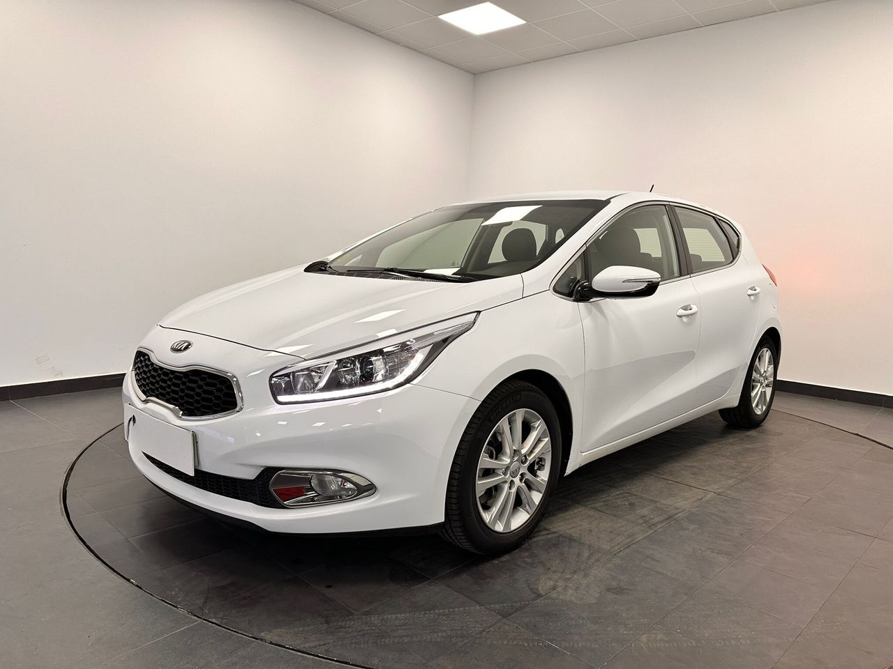 Foto Kia Ceed 1