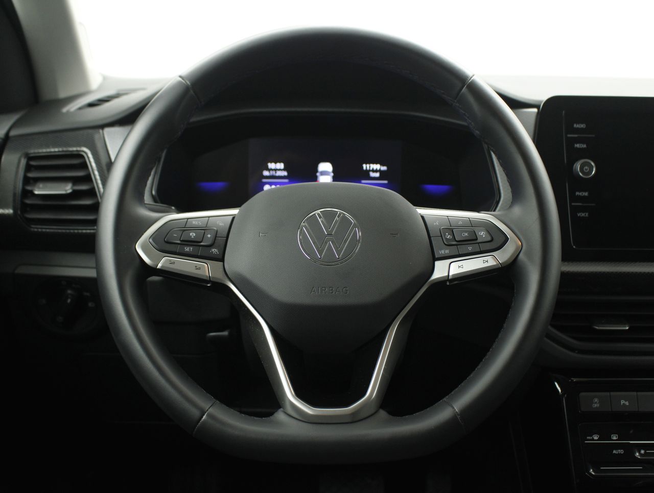 Foto Volkswagen T-Cross 13