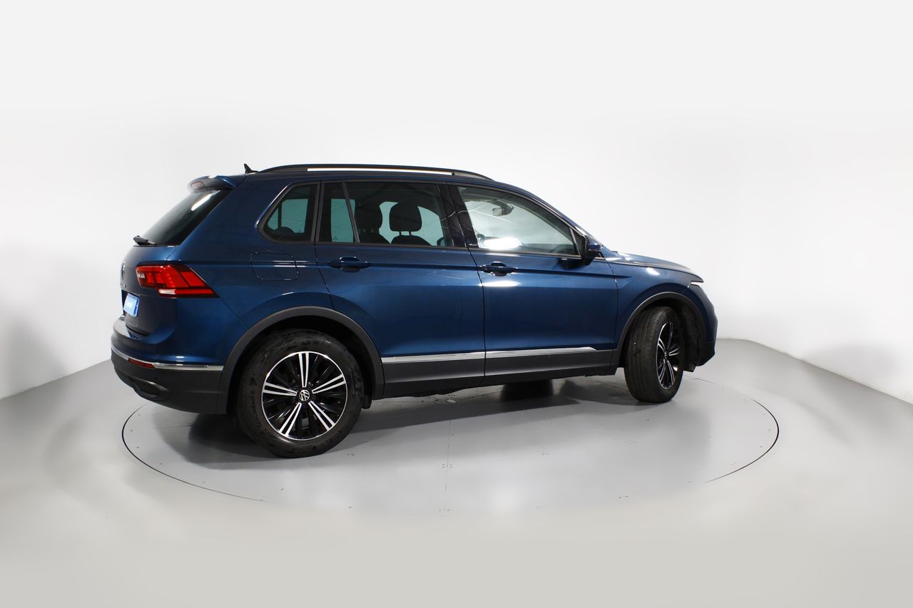 Foto Volkswagen Tiguan 23