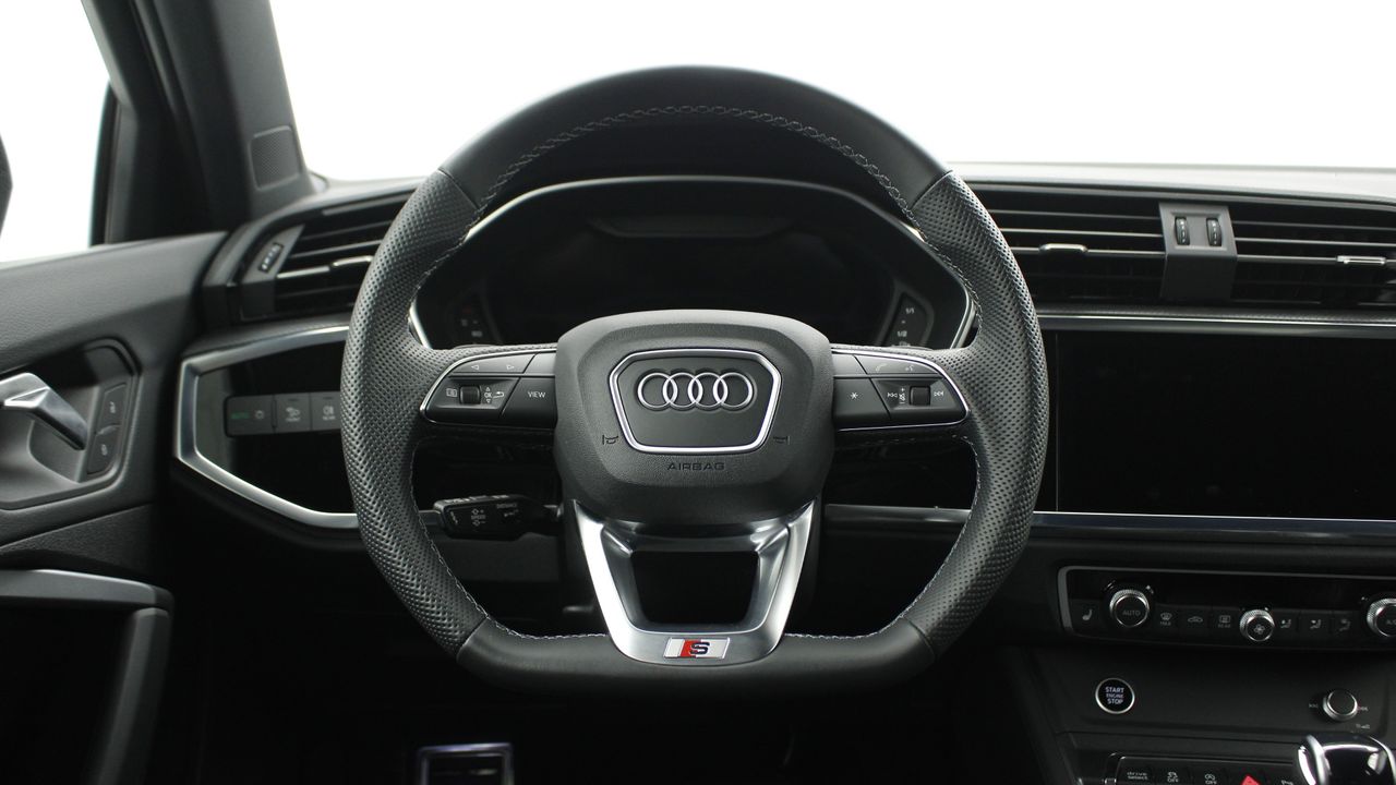 Foto Audi Q3 13