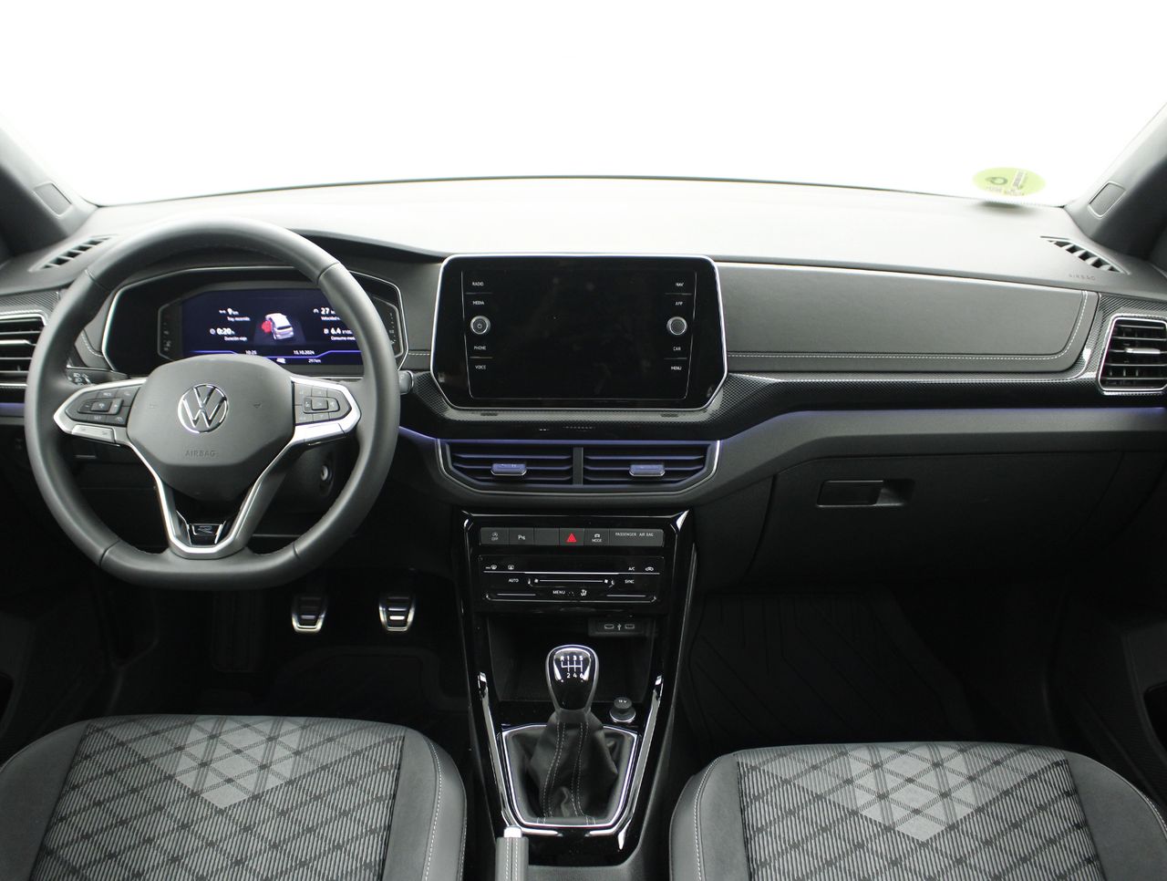 Foto Volkswagen T-Cross 4