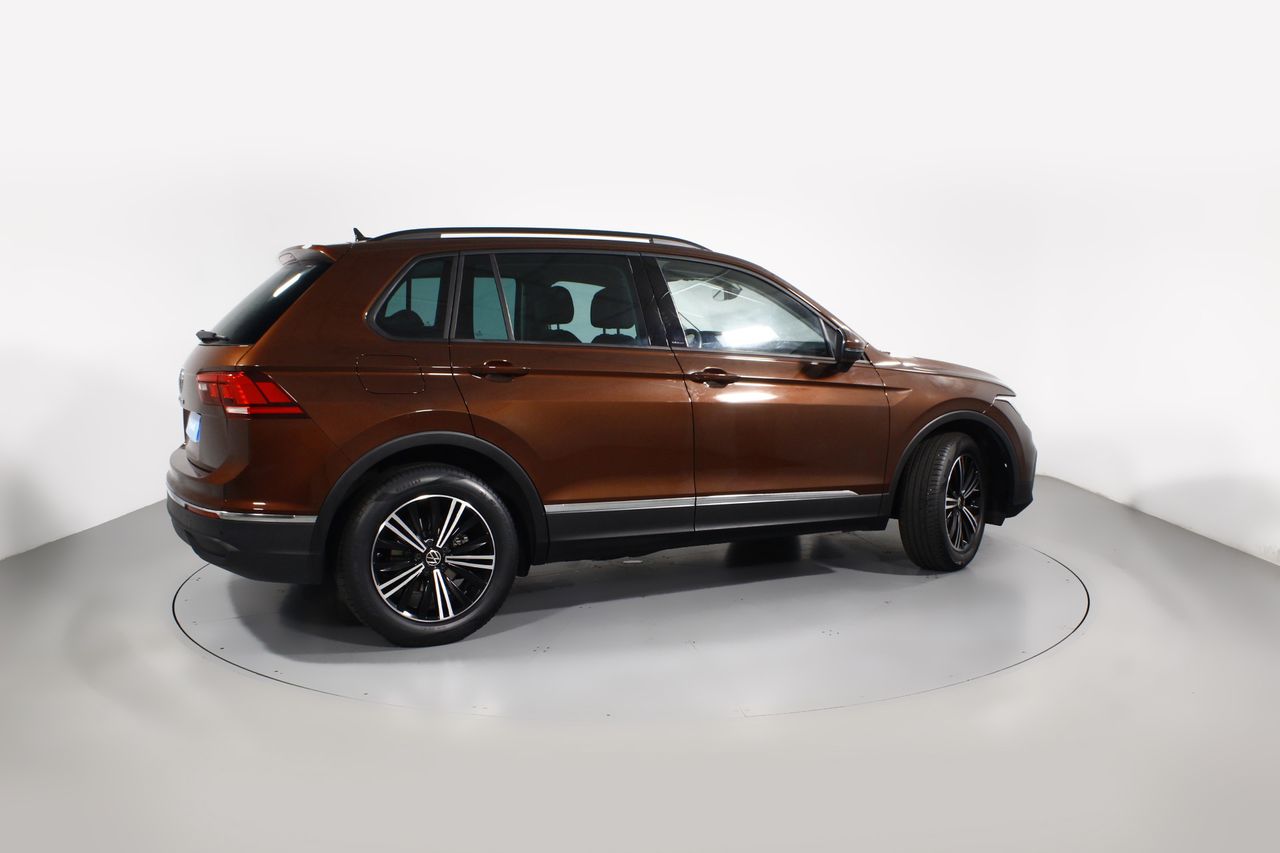 Foto Volkswagen Tiguan 22