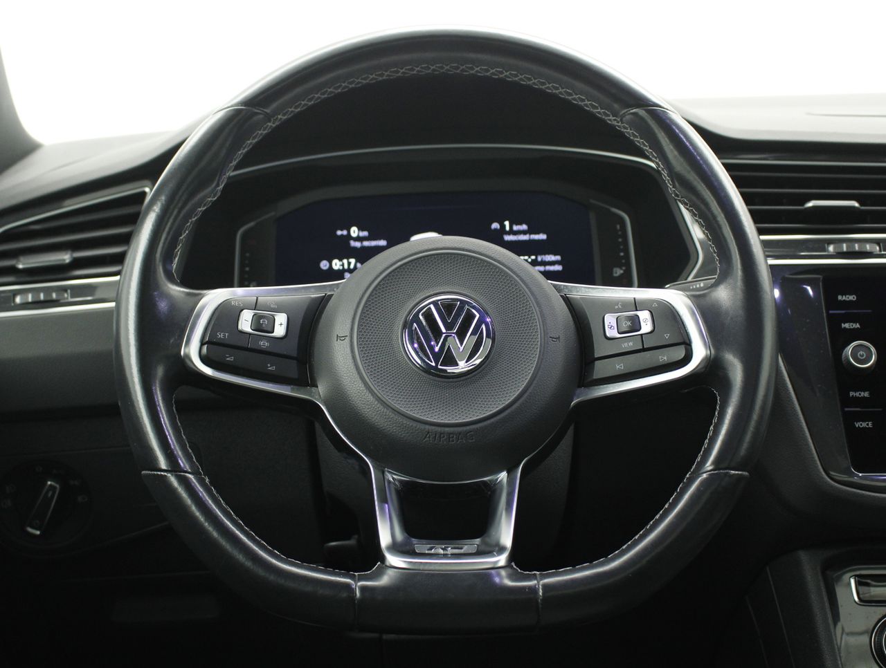 Foto Volkswagen Tiguan 13