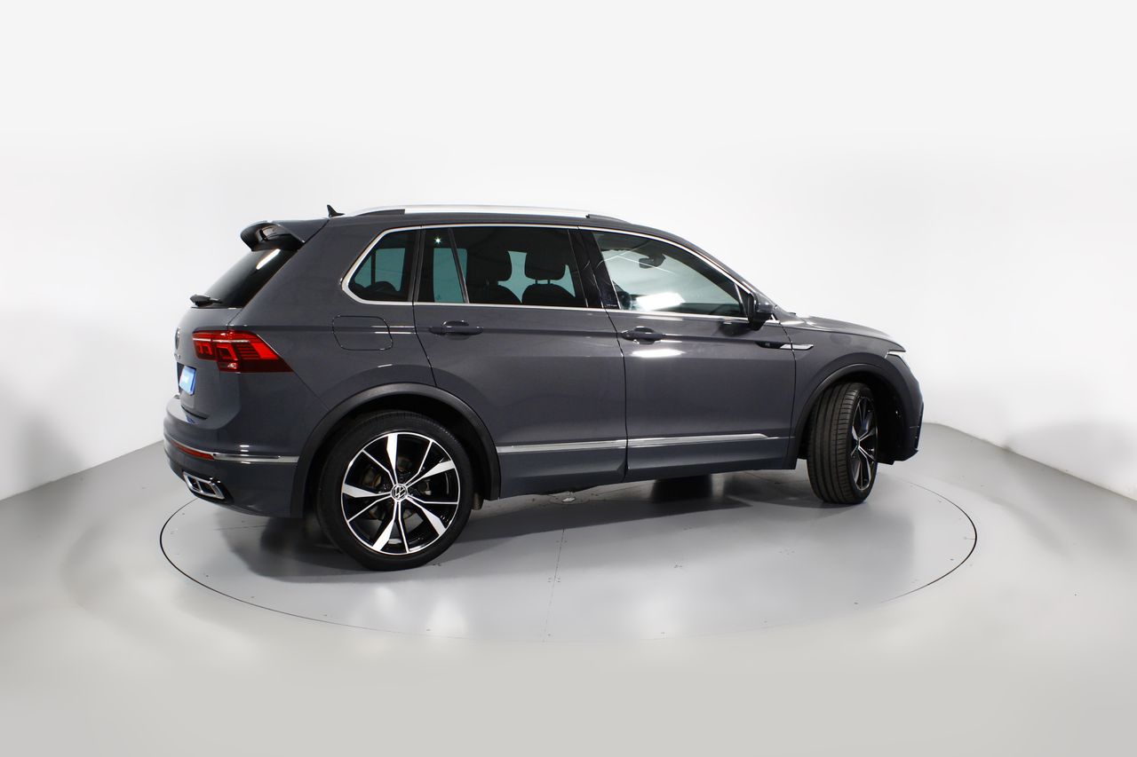 Foto Volkswagen Tiguan 24